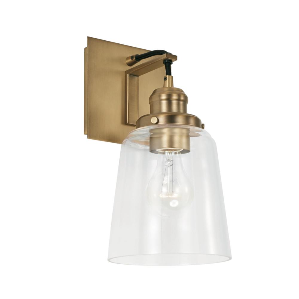 1 Light Sconce